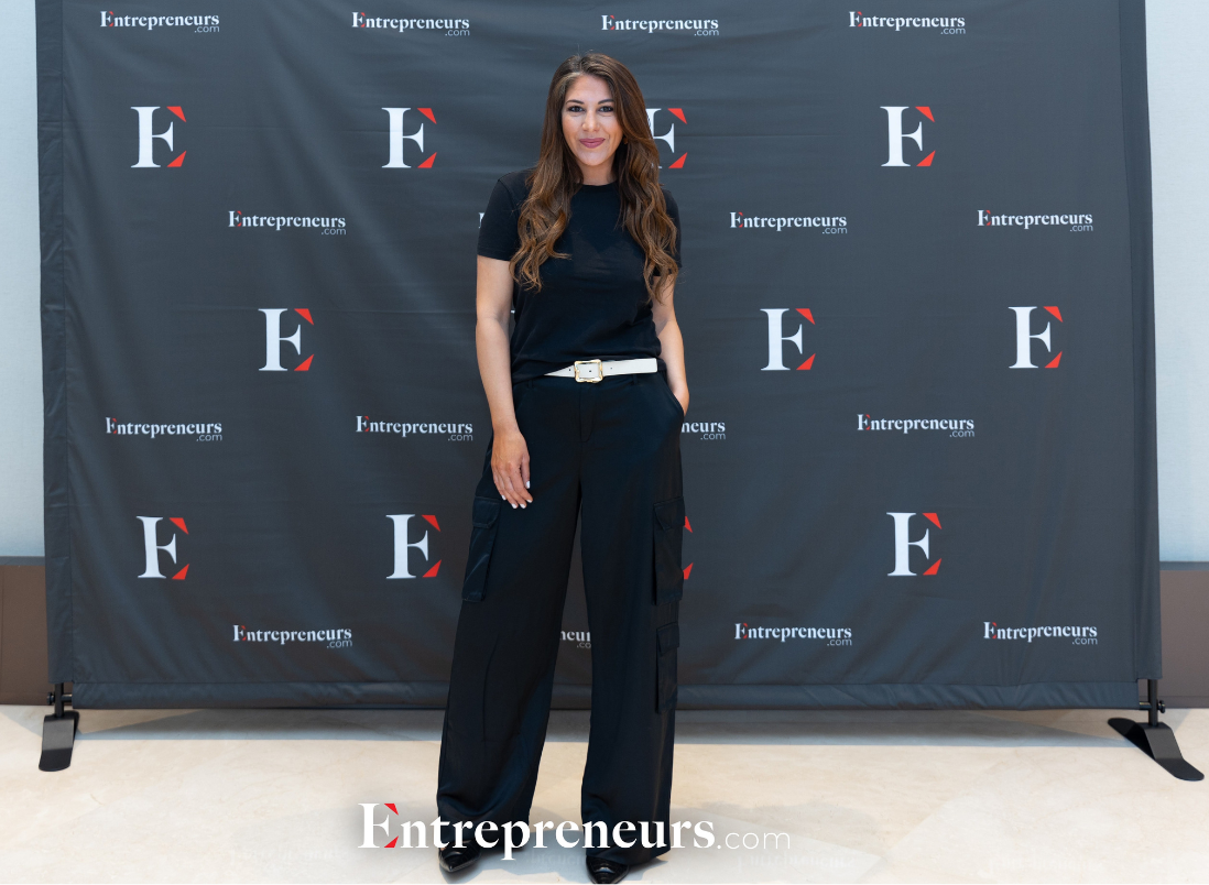 Immersion à Dubaï : comment Entrepreneurs m’aide à faire de Julie Gourmet une bombe